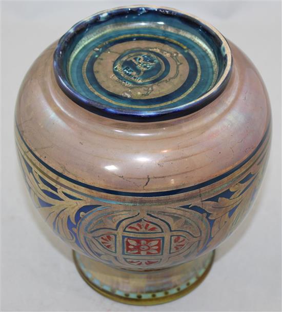 A Pilkingtons Royal Lancastrian lustre vase, by Richard Joyce, 1920s, 18.5cm